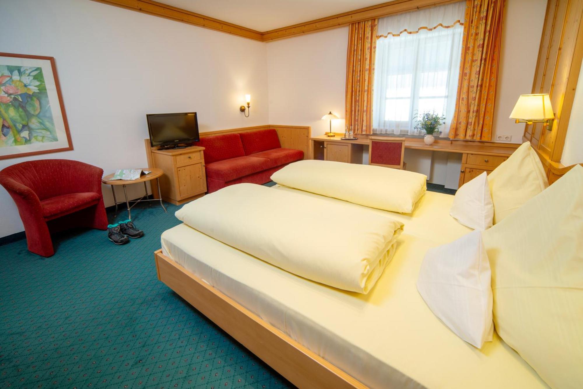 Landhotel Hoisl-Bräu Penzberg Exterior foto