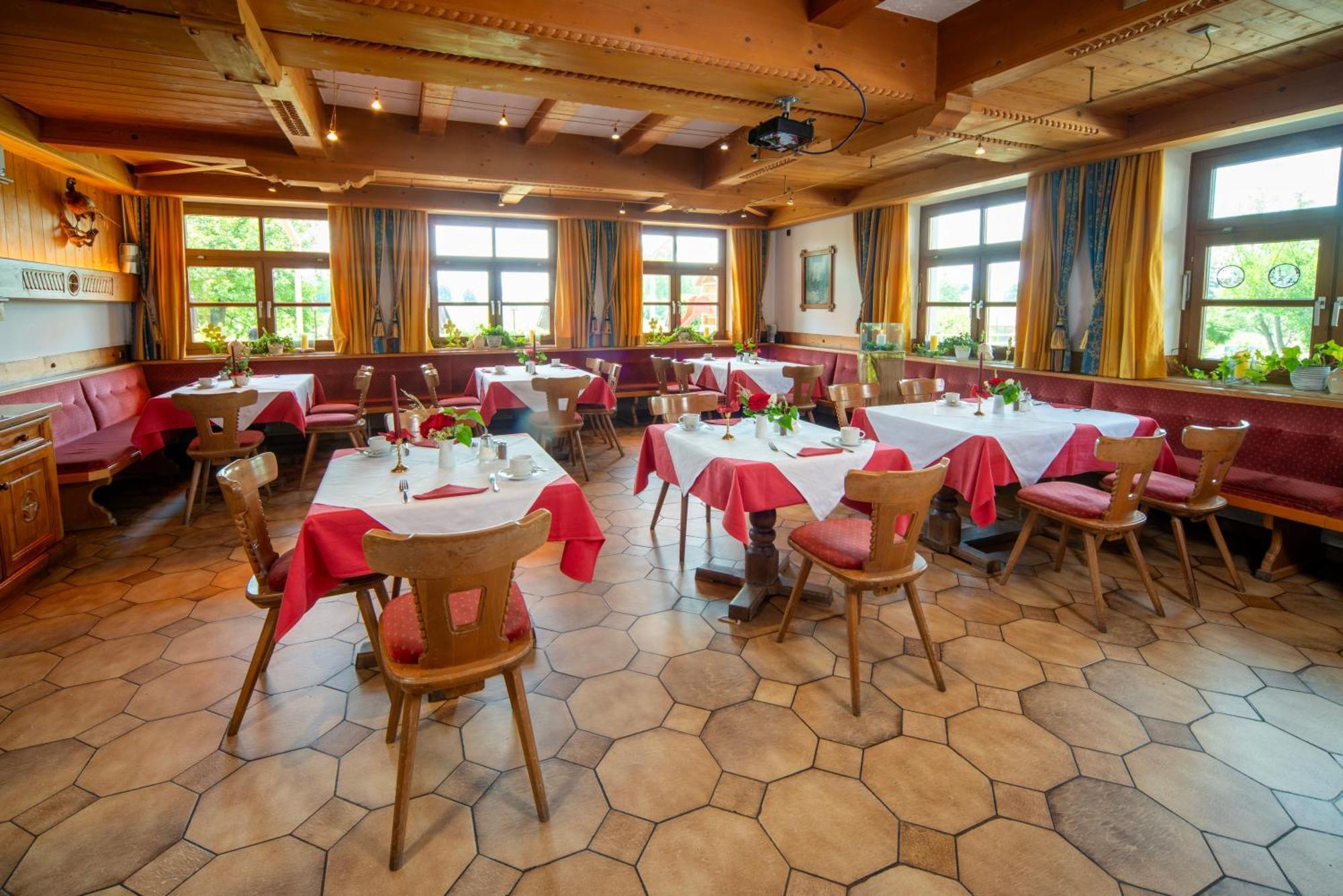 Landhotel Hoisl-Bräu Penzberg Exterior foto
